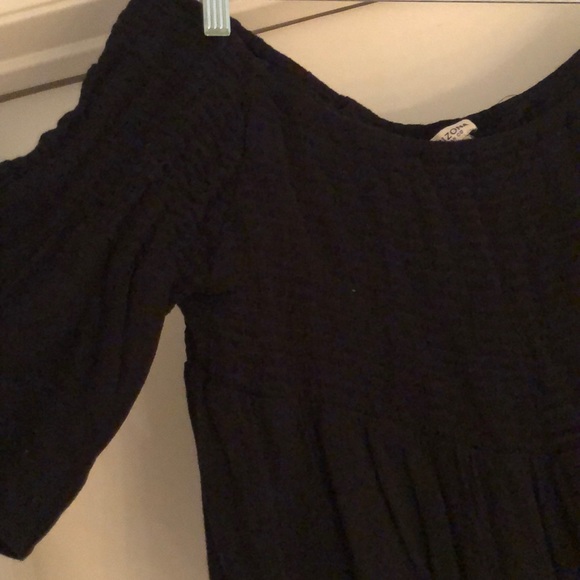 Arizona Jeans Co Fit&Flare Off the Shoulder Top - Picture 2 of 4